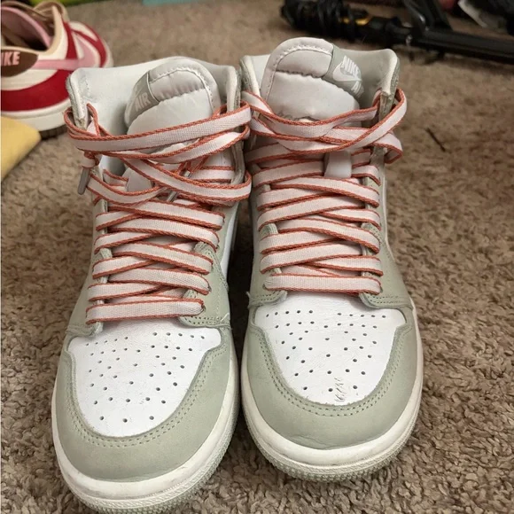 Nike Women's Sneakers - Mint Green and White - Picture 5 of 5